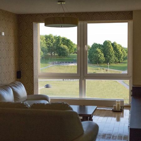 Cozy Apartment With A Wonderful Lake View Тельшяй Экстерьер фото