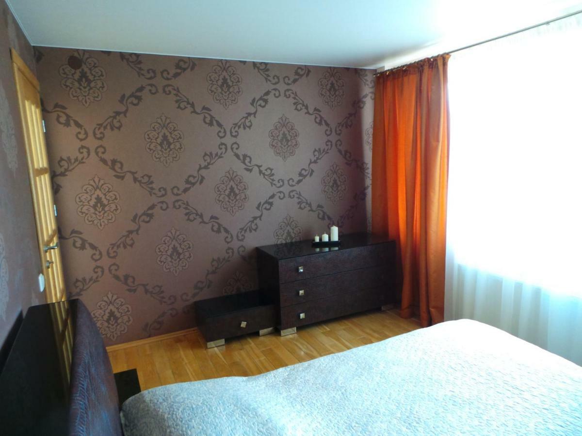 Cozy Apartment With A Wonderful Lake View Тельшяй Экстерьер фото