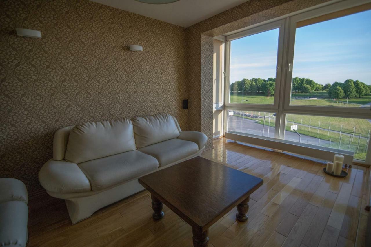 Cozy Apartment With A Wonderful Lake View Тельшяй Экстерьер фото