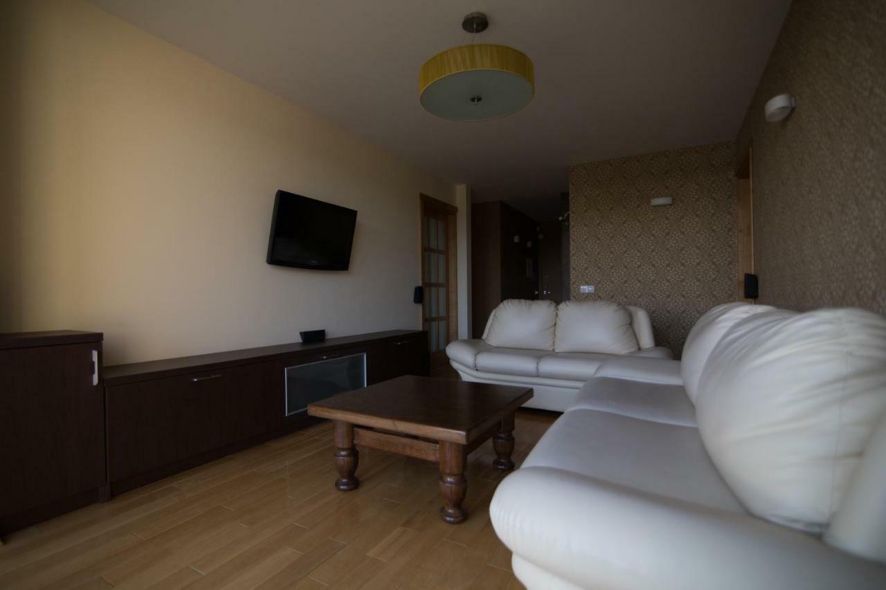Cozy Apartment With A Wonderful Lake View Тельшяй Экстерьер фото