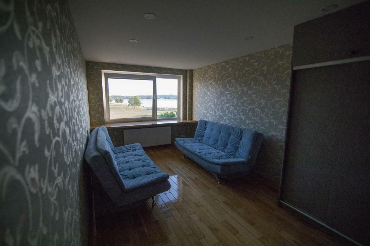Cozy Apartment With A Wonderful Lake View Тельшяй Экстерьер фото